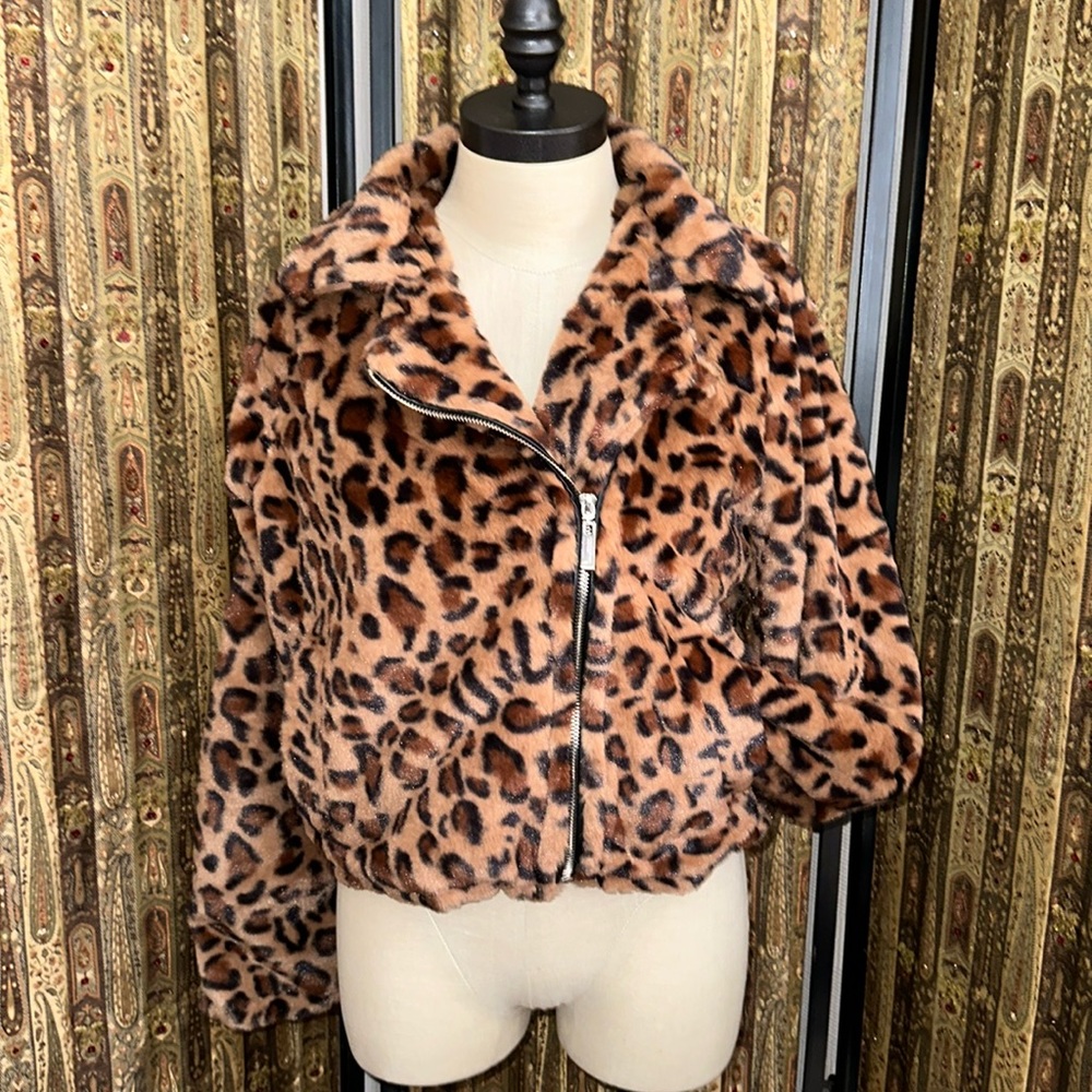 Leopard Jacket - Picture 2 of 7